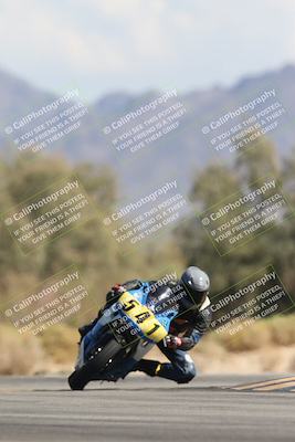 media/Oct-13-2025-Moto Forza (Mon) [[a66d839500]]/2-A Group/Session 4 Turn 7/